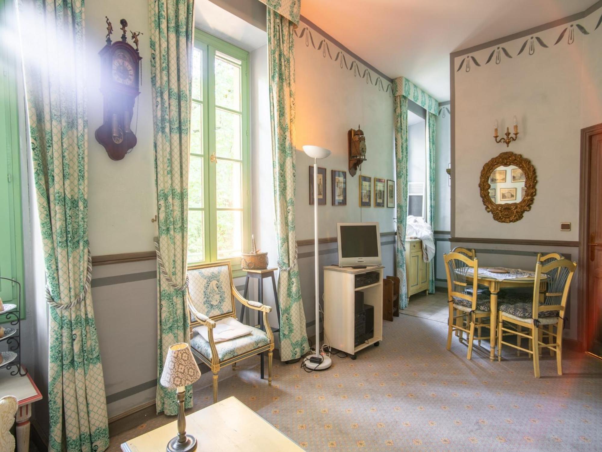 Cozy Apartment With Swimming Pool Terrace Garden Parking Montbrun-les-Bains Luaran gambar