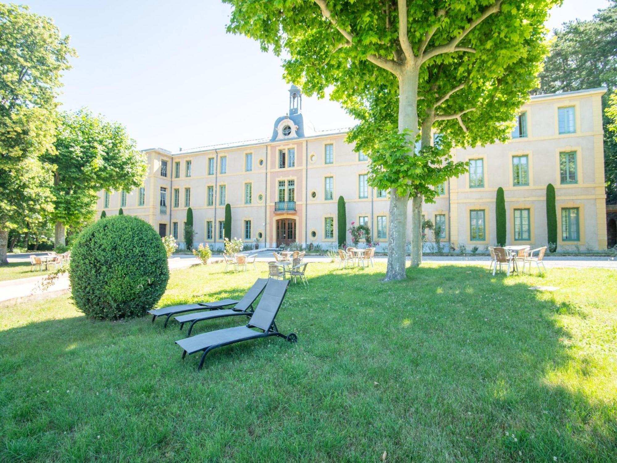 Cozy Apartment With Swimming Pool Terrace Garden Parking Montbrun-les-Bains Luaran gambar