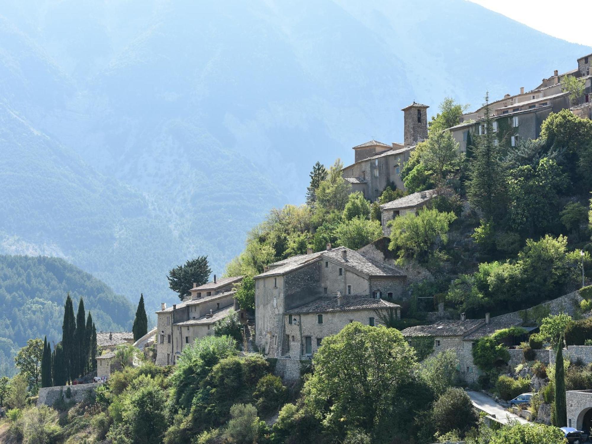 Cozy Apartment With Swimming Pool Terrace Garden Parking Montbrun-les-Bains Luaran gambar