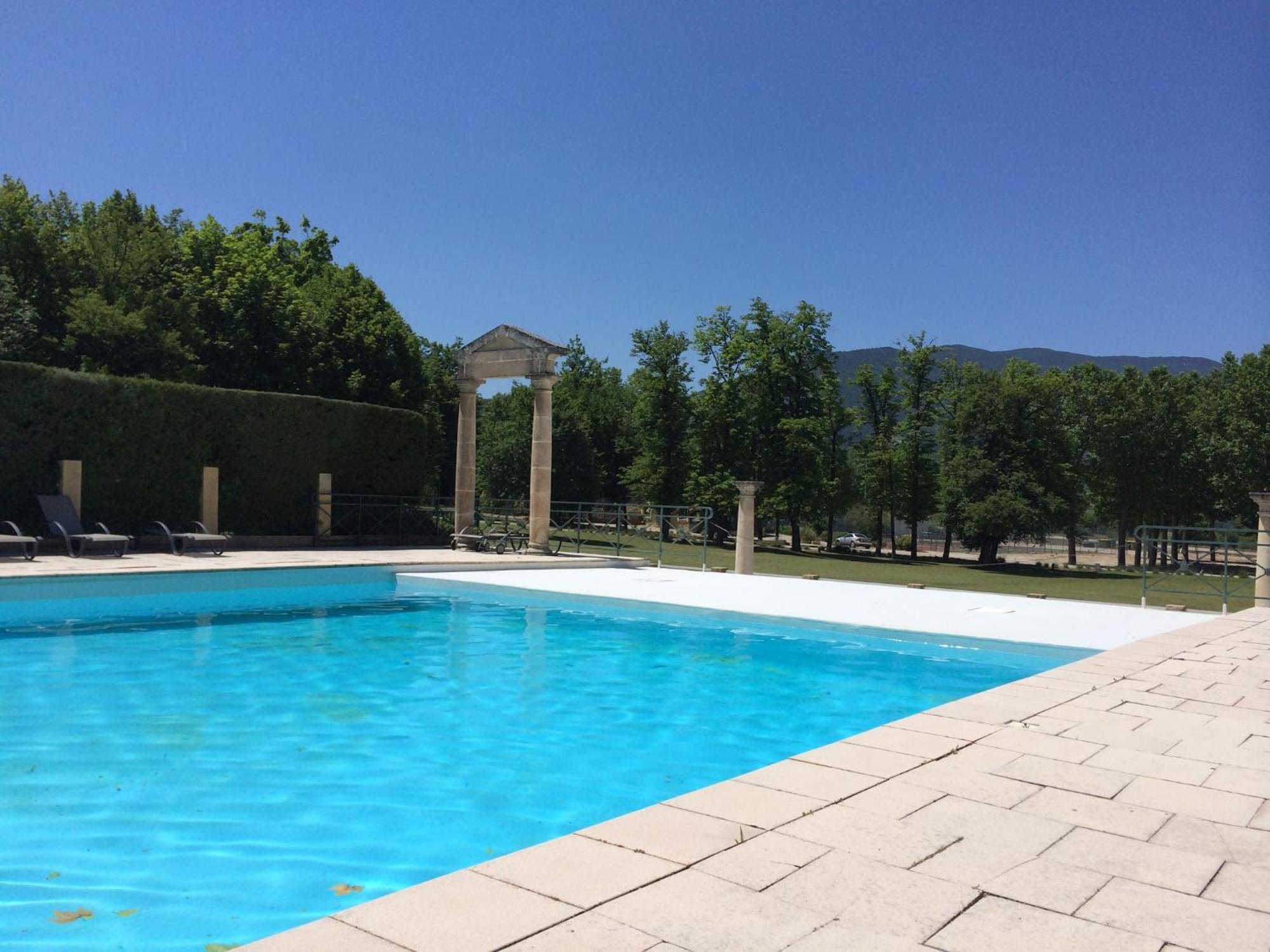 Cozy Apartment With Swimming Pool Terrace Garden Parking Montbrun-les-Bains Luaran gambar